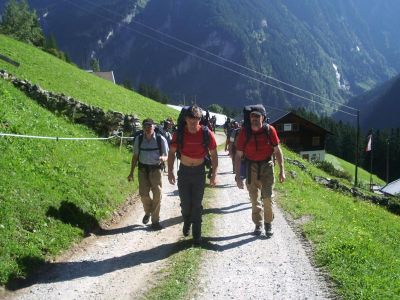 001-Start in den Berliner Heihenweg in Ginzling